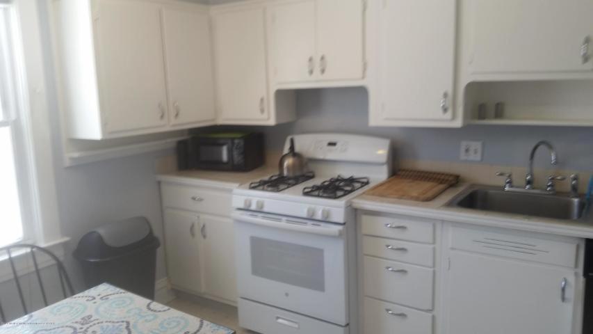 E Michigan Walk Up Furnished 1 Bedroom Apt Lansing Exterior photo